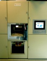 crematieoven_werkkant_met_asopvang_bedieningspaneel
