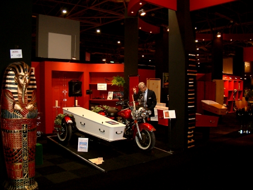 Stand van Hessels uitvaartartikelen